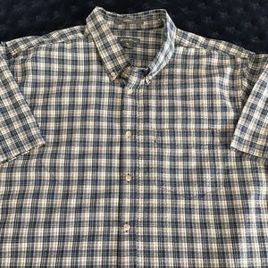 Eddie Bauer short sleeve shirt. Size XL/Tall